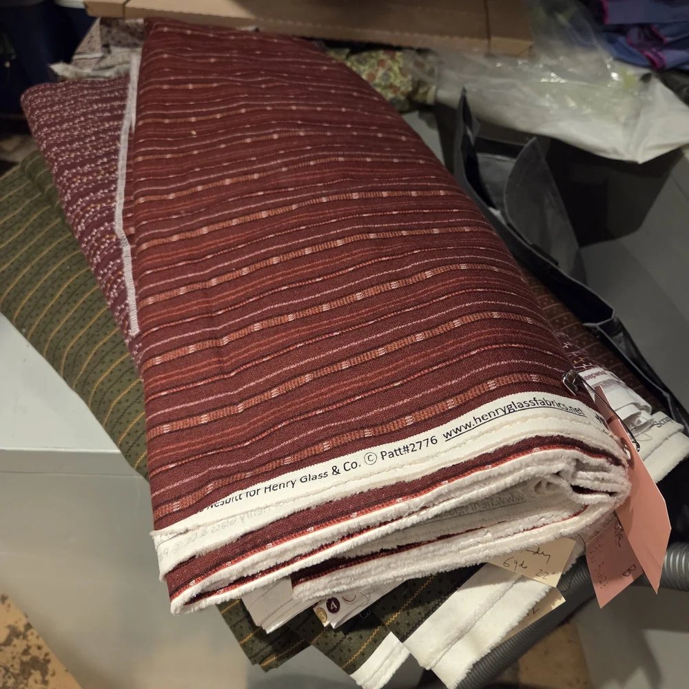 Quilting 6 Yards Cotton Fabric Yardage Henry Glass Time Well Spent Burgundy - Picture 6 of 6